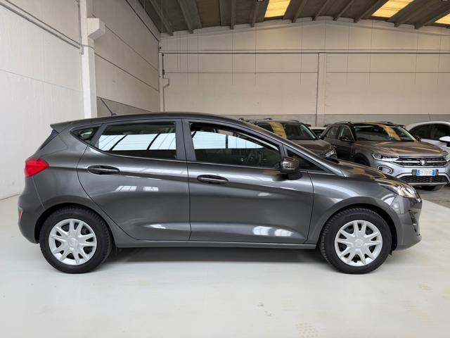 FORD Fiesta usata, con Autoradio