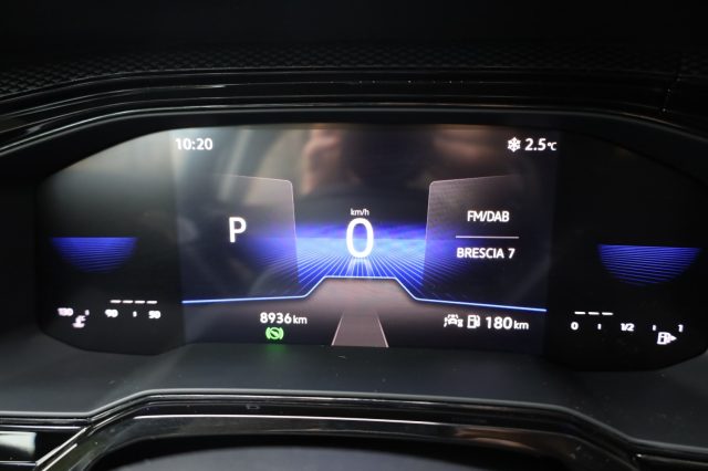 VOLKSWAGEN Taigo usata 43