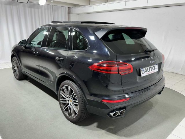 PORSCHE Cayenne usata, con Airbag laterali