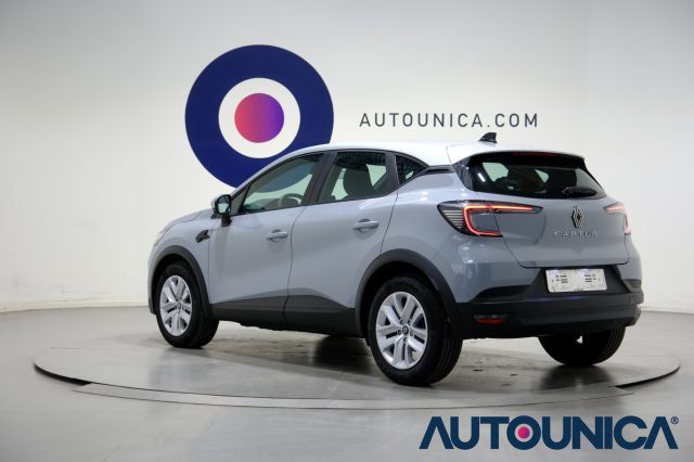 RENAULT Captur usata, con Park Distance Control