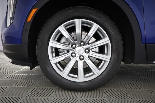 CADILLAC XT4 usata 8