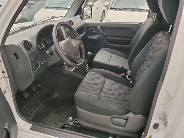 SUZUKI Jimny usata, con Servosterzo