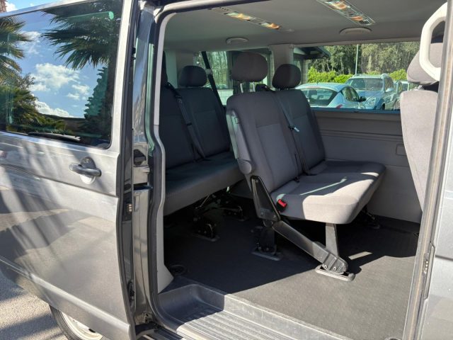 VOLKSWAGEN Caravelle usata, con Controllo trazione