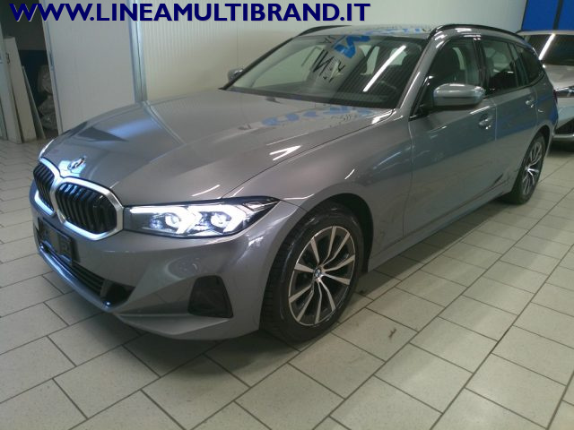 BMW 320 usata, con Touch screen