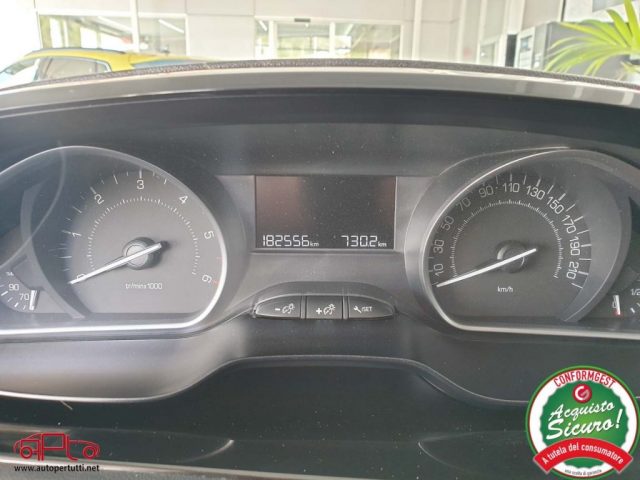 PEUGEOT 208 usata, con Autoradio