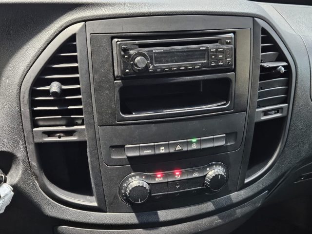 MERCEDES-BENZ Vito usata, con Servosterzo