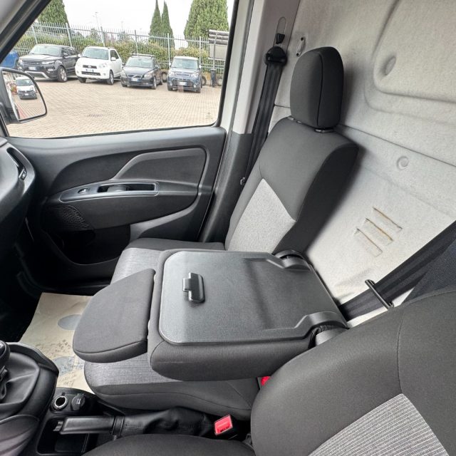 FIAT Doblo usata, con USB