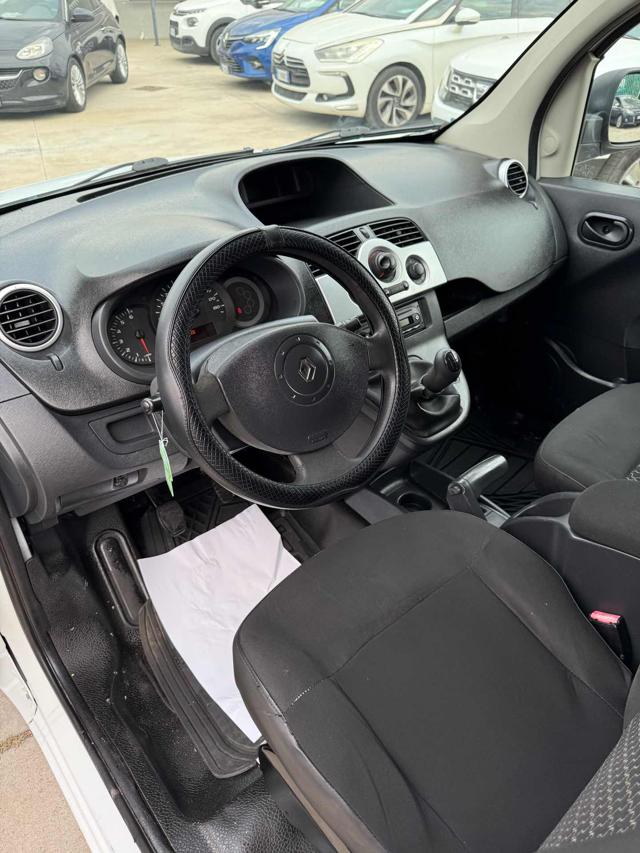 RENAULT Kangoo usata, con Servosterzo