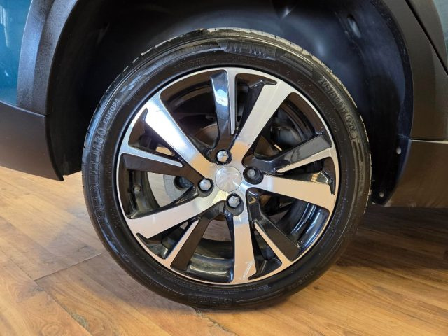 PEUGEOT 2008 usata, con Controllo trazione