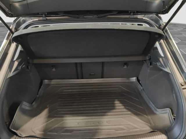 VOLKSWAGEN T-Roc usata 13