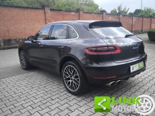 PORSCHE Macan usata, con Boardcomputer