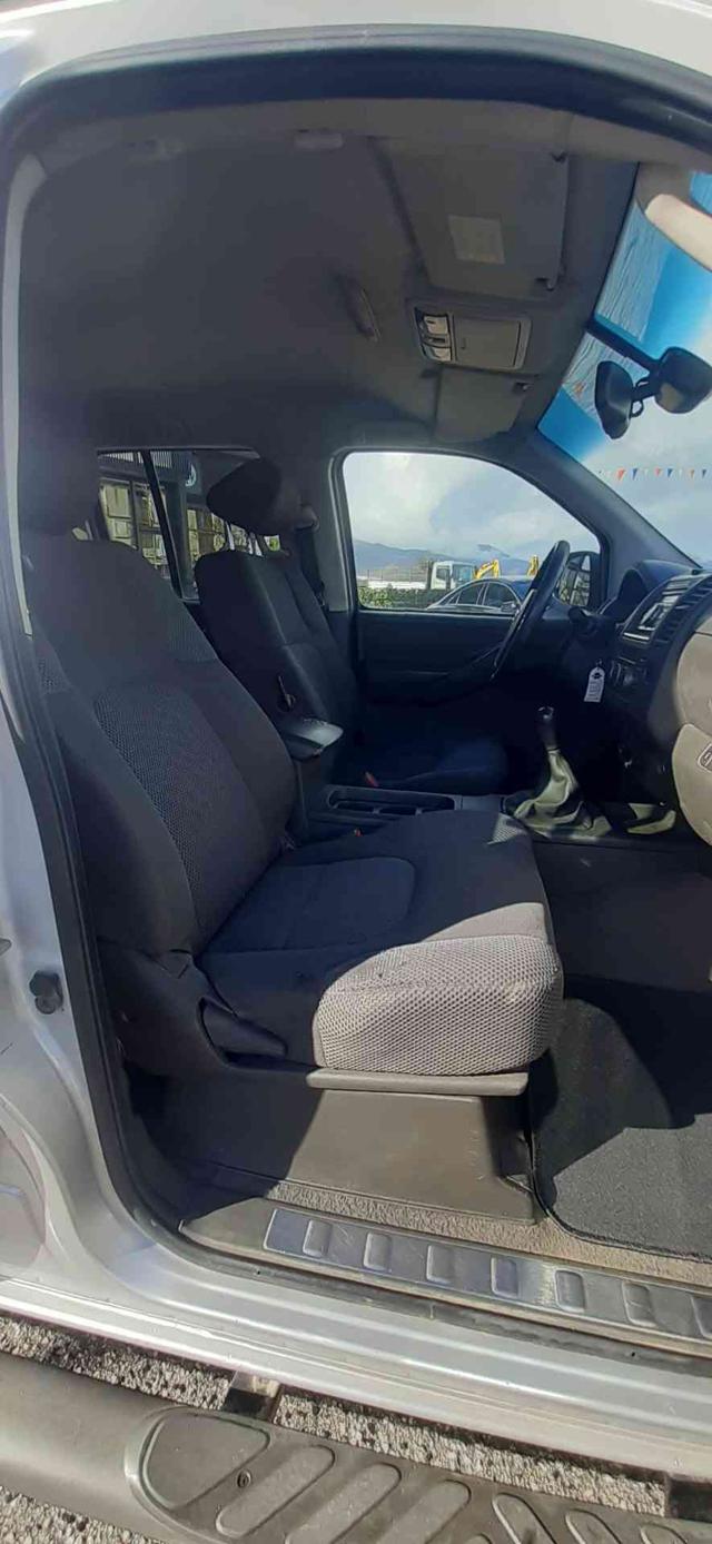 NISSAN Navara usata, con Sensore di luce