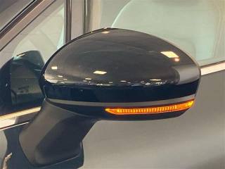 RENAULT Captur usata, con Hill holder