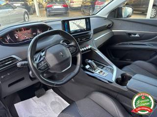 PEUGEOT 5008 usata, con Climatizzatore