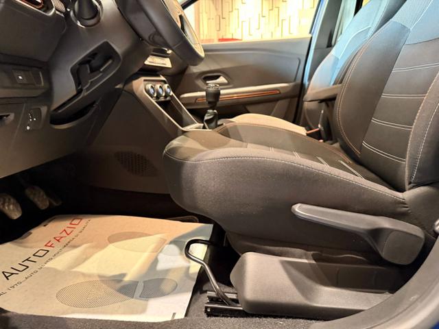 DACIA Sandero usata, con Sistema di navigazione