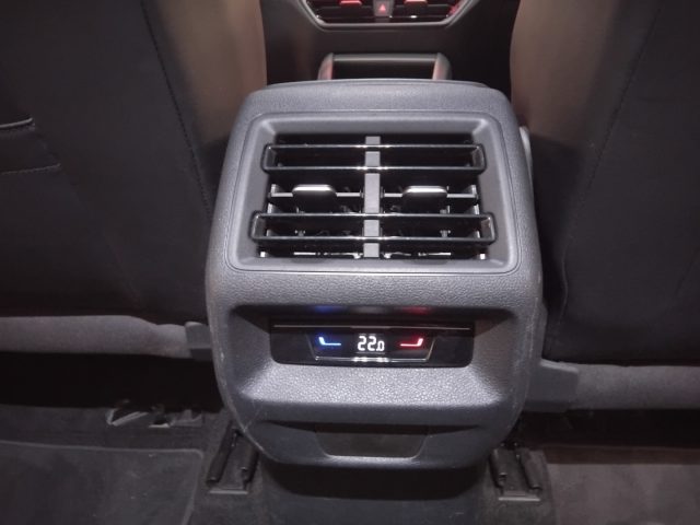 VOLKSWAGEN Tiguan usata, con Autoradio digitale