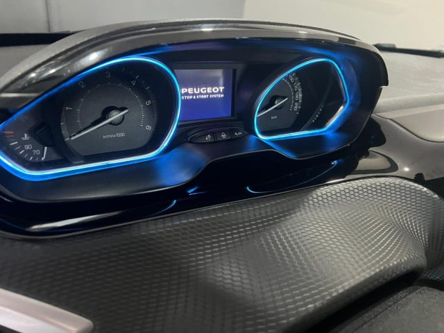 PEUGEOT 2008 usata, con Boardcomputer