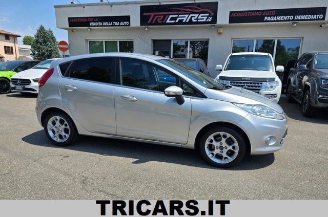 FORD Fiesta usata, con ABS