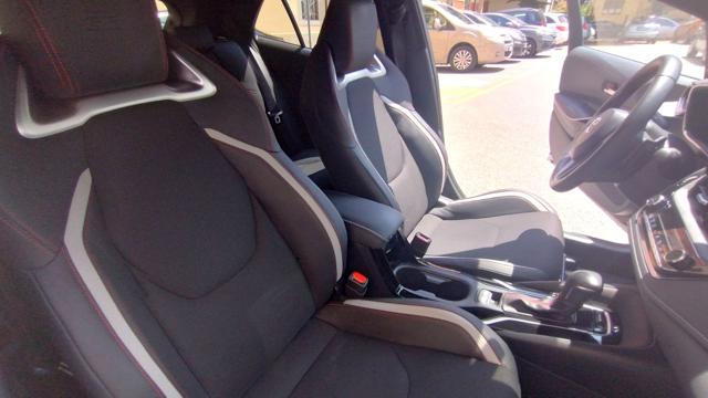 TOYOTA Corolla usata, con Volante multifunzione