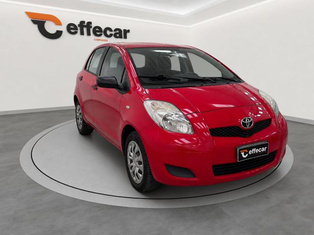 TOYOTA Yaris usata, con Airbag
