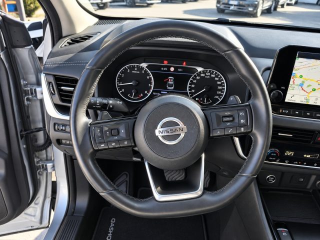 NISSAN Qashqai usata, con Controllo automatico clima