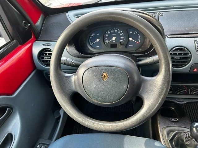 RENAULT Kangoo usata 15