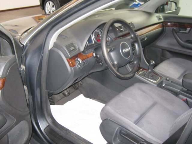 AUDI A4 usata, con Alzacristalli elettrici