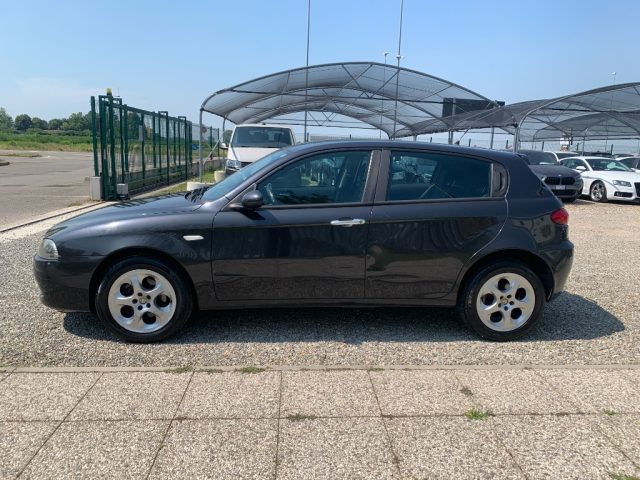 ALFA ROMEO 147 usata, con Climatizzatore