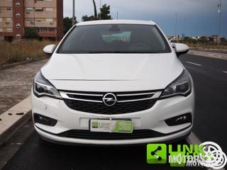 OPEL Astra usata, con ESP