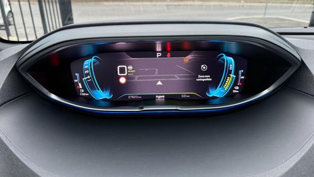 PEUGEOT 3008 usata, con Antifurto