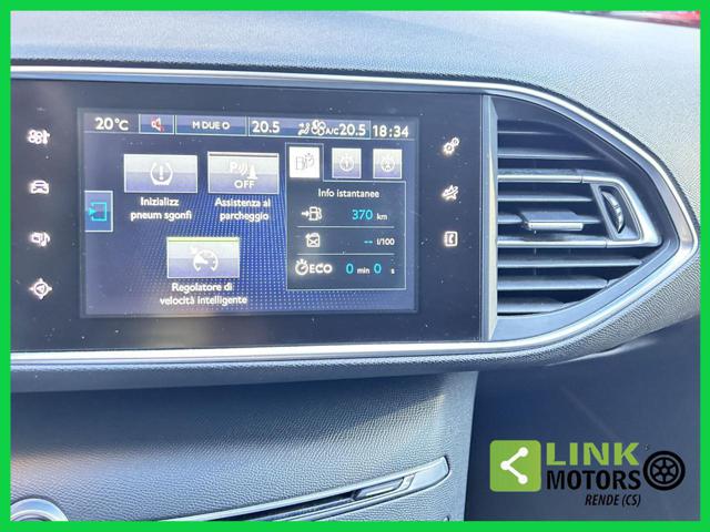 PEUGEOT 308 usata, con Sedile posteriore sdoppiato