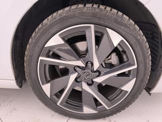PEUGEOT 308 usata, con Luci diurne