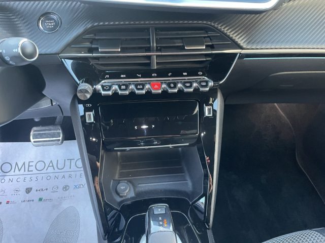 PEUGEOT 2008 usata, con Vetri oscurati