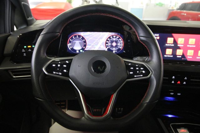 VOLKSWAGEN Golf usata, con Cronologia tagliandi