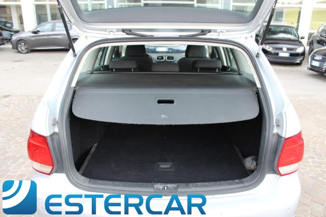 VOLKSWAGEN Golf Variant usata, con Interni in pelle