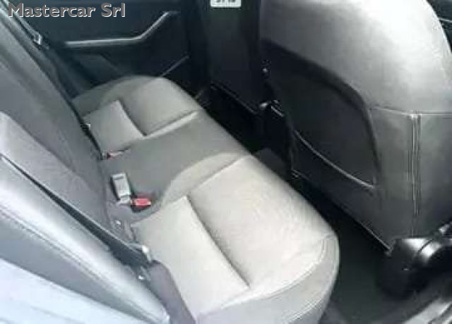 MAZDA CX-30 usata, con Autoradio