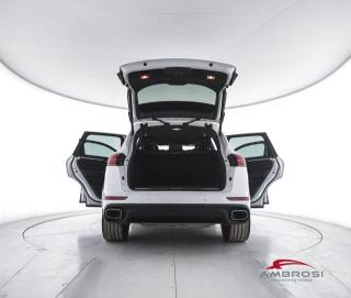 PORSCHE Cayenne usata 6