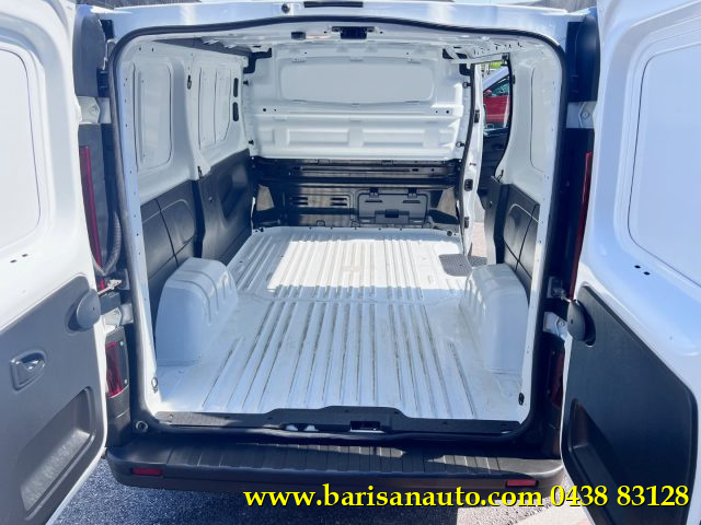 RENAULT Trafic usata, con Autoradio