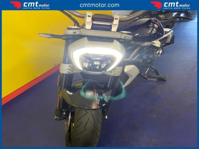 DUCATI Diavel usata 5