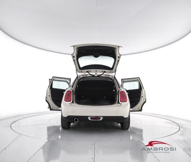 MINI One D usata 6