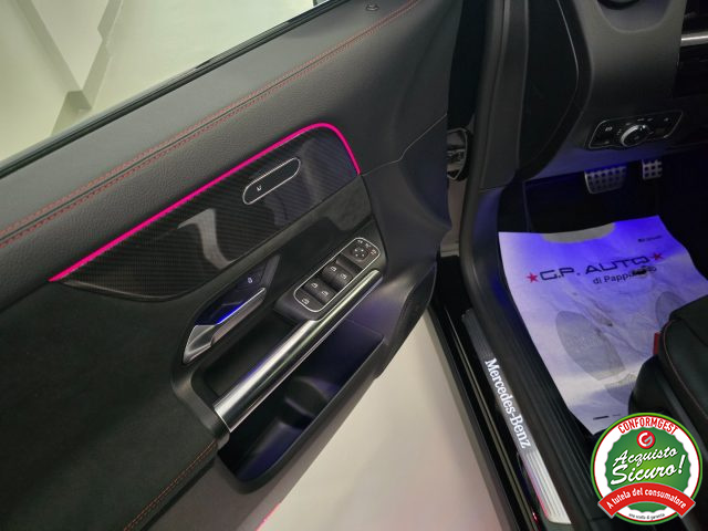 MERCEDES-BENZ GLA 200 usata, con Portellone posteriore elettrico