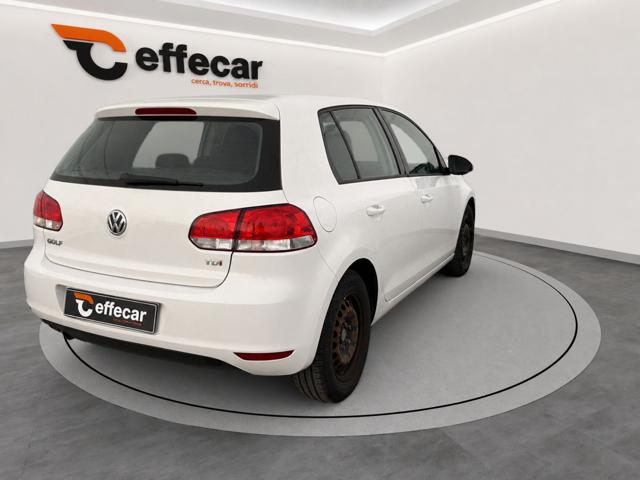 VOLKSWAGEN Golf usata, con Autoradio