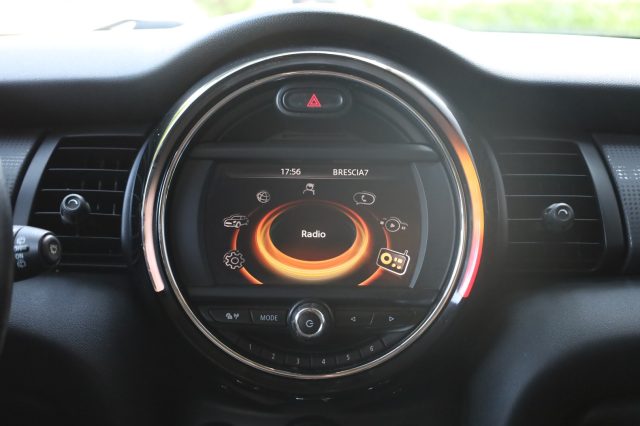 MINI One usata, con Touch screen