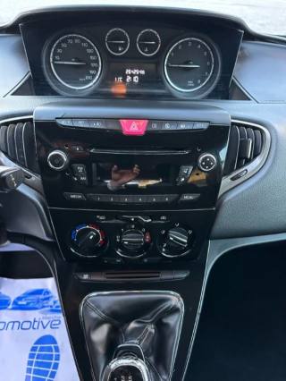 LANCIA Ypsilon usata, con Servosterzo