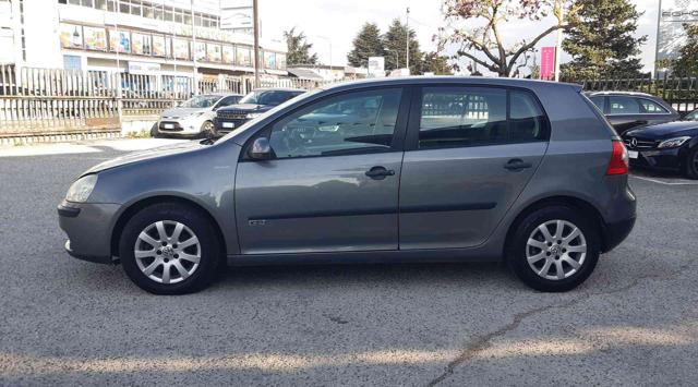 VOLKSWAGEN Golf usata, con Autoradio