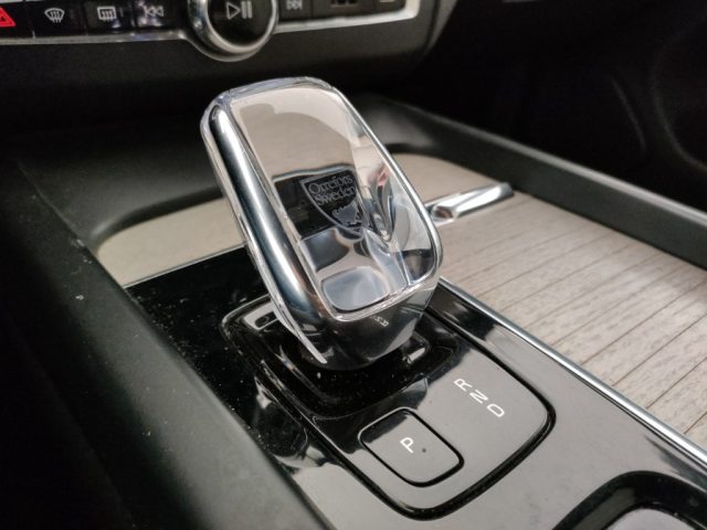 VOLVO XC60 usata, con Regolazione elettrica sedili