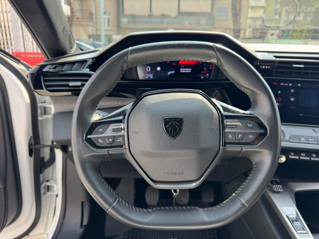 PEUGEOT 308 usata, con Sedile posteriore sdoppiato