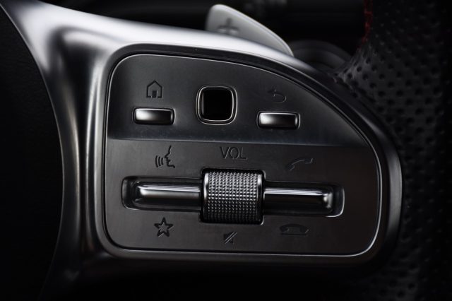 MERCEDES-BENZ GLA 250 usata, con Sedile posteriore sdoppiato