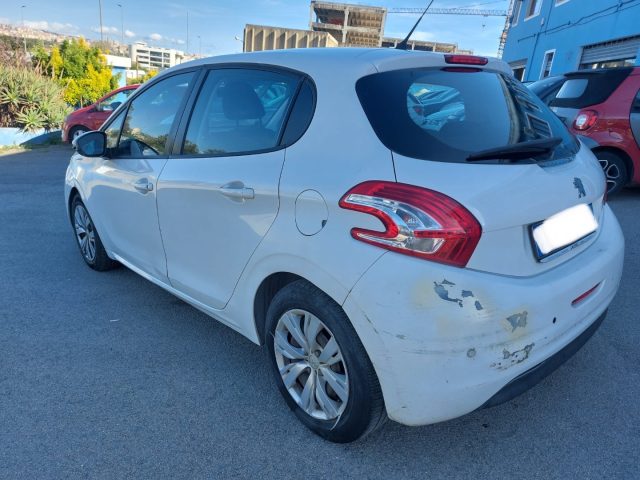 PEUGEOT 208 usata 4