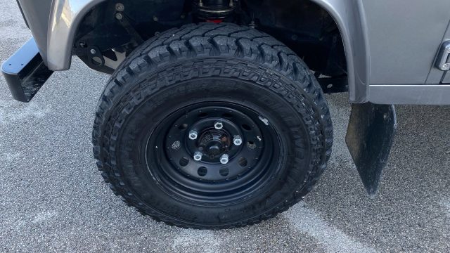 LAND ROVER Defender usata, con Ruota di riserva